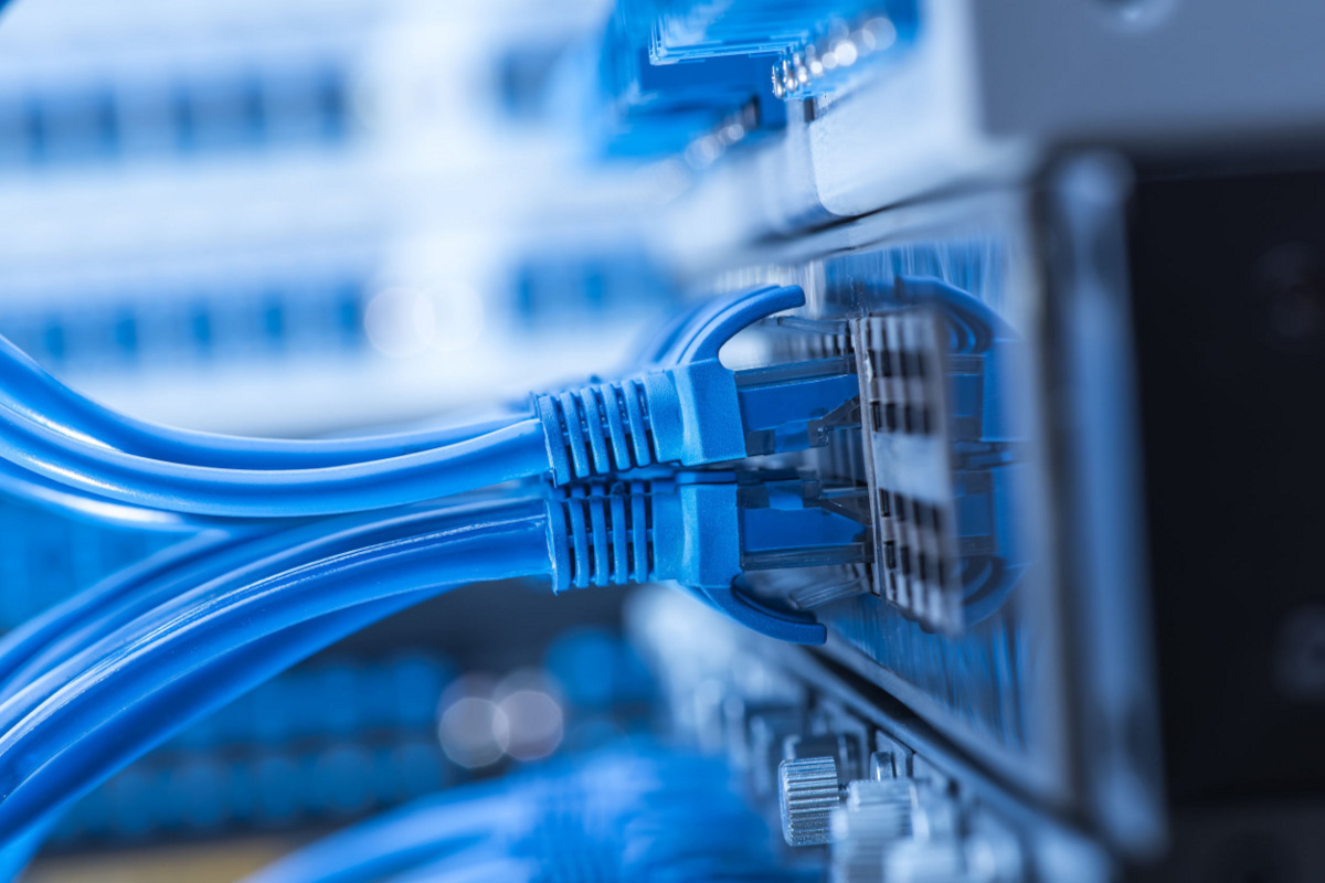 Structured cables.